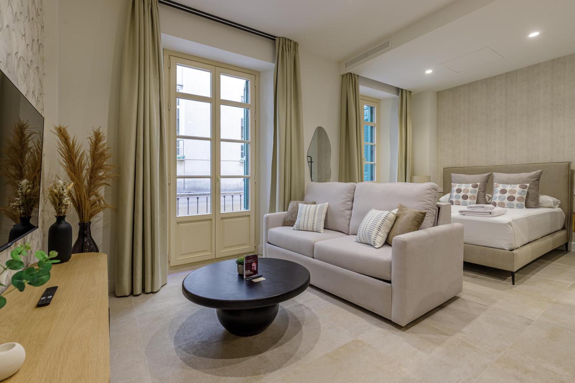 Plaza Del Siglo Suites & Boutique Apartments By Caleta Homes Málaga Buitenkant foto